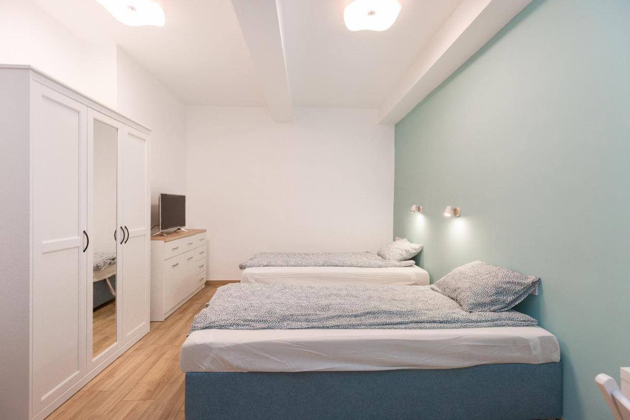 Minimalist Styled Tiny Ap @New York Cafe Apartment Budapest Luaran gambar