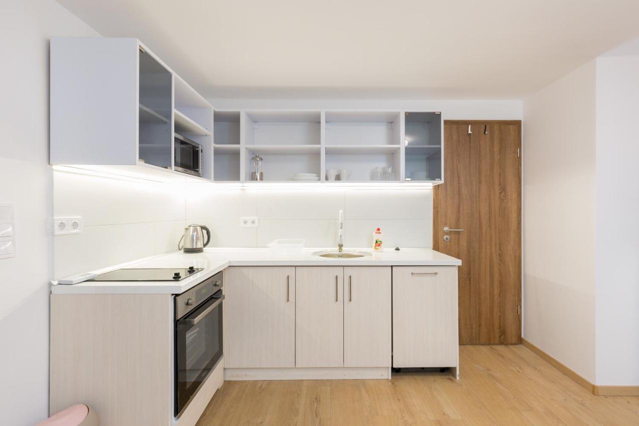 Minimalist Styled Tiny Ap @New York Cafe Apartment Budapest Luaran gambar